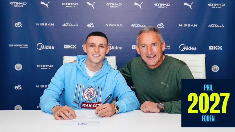 Official: Foden - Bóng Đá