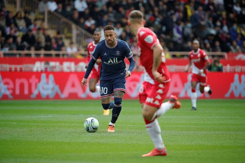 PSG tiếp tục thảm bại với tỷ số 0-3 - Bóng Đá