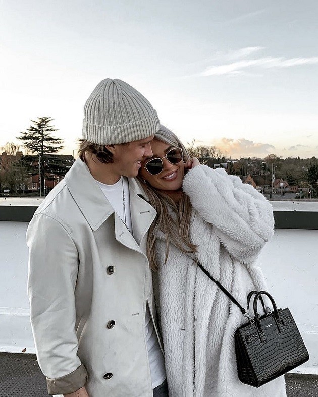 Aine May Kennedy - Bóng Đá