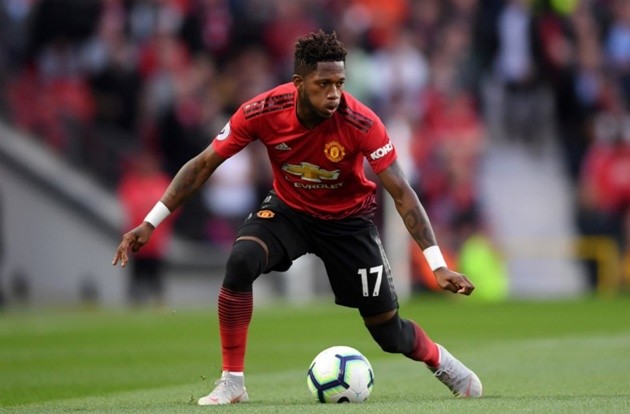 Man United fans react as Fred drops disastrous display vs Leicester City - Bóng Đá