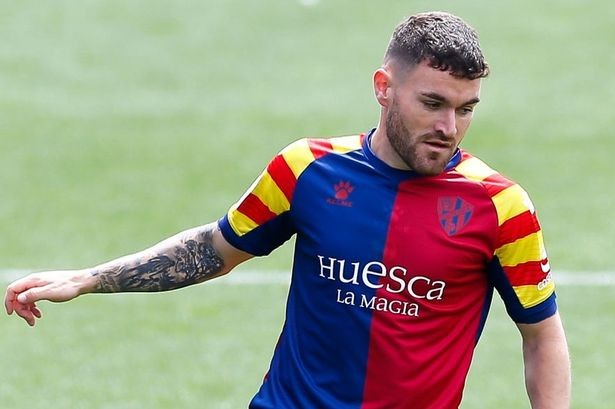 Leeds dẫn trước Atletico trên TTCN - Bóng Đá