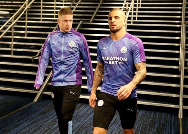 Kevin De Bruyne fires back at Man Utd legend Roy Keane for comments on Kyle Walker - Bóng Đá