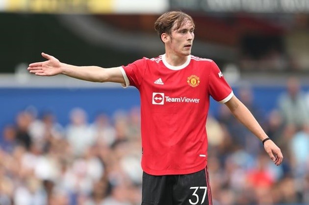 Sau Maguire, Chelsea tính gây sốc với tiền vệ Man United - Bóng Đá