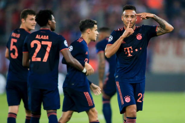 12 trận liên tiếp ghi bàn, hãy gọi Lewy là 'siêu nhân' - Bóng Đá