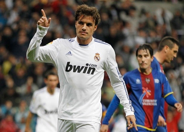 5 bom tấn và 5 bom xịt của Real 10 năm qua - Bóng Đá