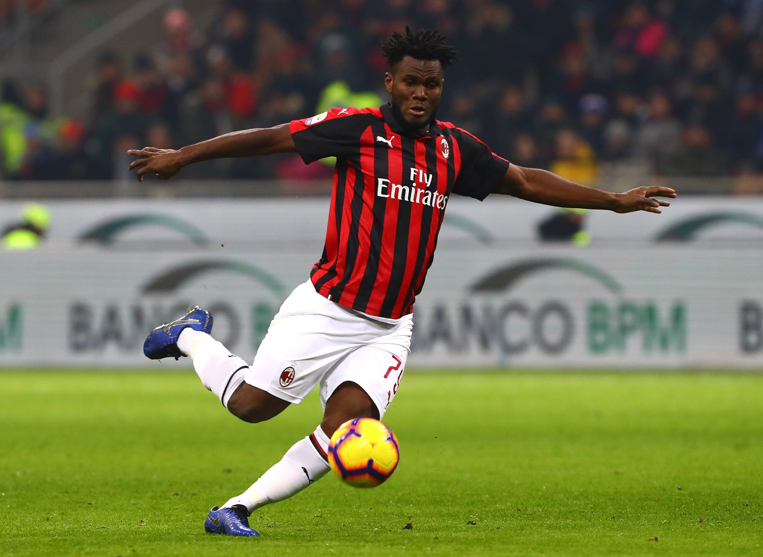 ARSENAL, TOTTENHAM KEEPING TABS ON AC MILAN STAR FRANCK KESSIE - Bóng Đá