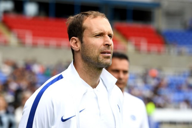 Petr Cech ‘100 per cent ready to help’ Chelsea after being named in Premier League squad - Bóng Đá