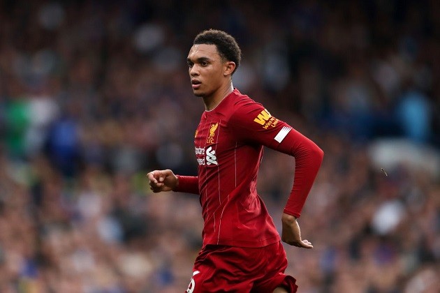 OWEN BELIEVES KLOPP SHOULD HAVE STARTED ARNOLD AGAINST NAPOLI - Bóng Đá