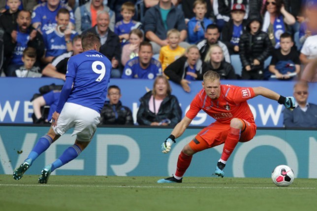 Arsenal star Aaron Ramsdale admits he ‘hates’ playing against Leicester City ace Jamie Vardy - Bóng Đá