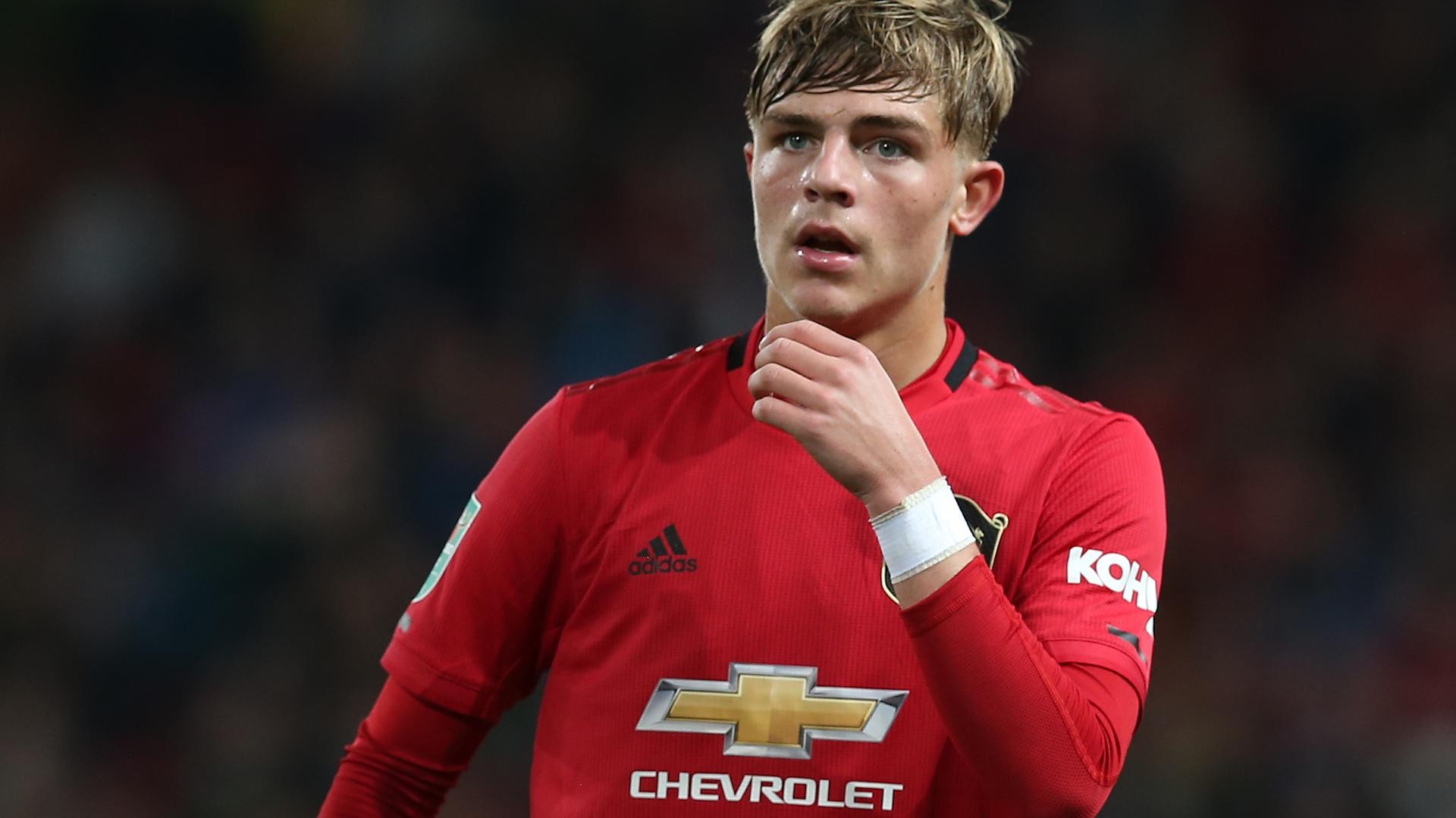 Seven Man Utd stars up for sale this summer including former Young Player of the Year winner - Bóng Đá