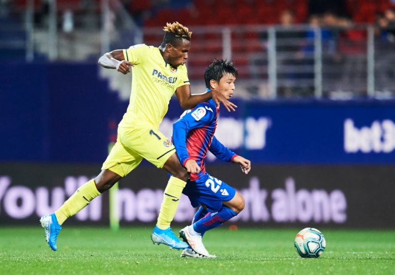 Chelsea fans excited by reported interest in Samuel Chukwueze - Bóng Đá