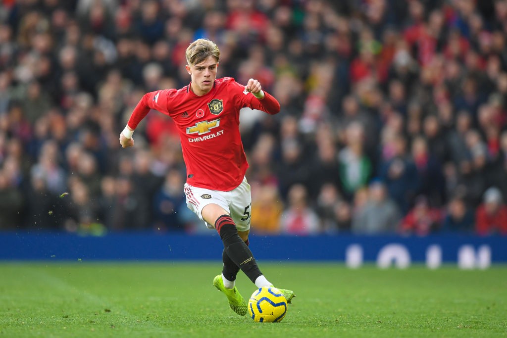 6 bài toán, Man Utd vô tình giải được 1 - Bóng Đá