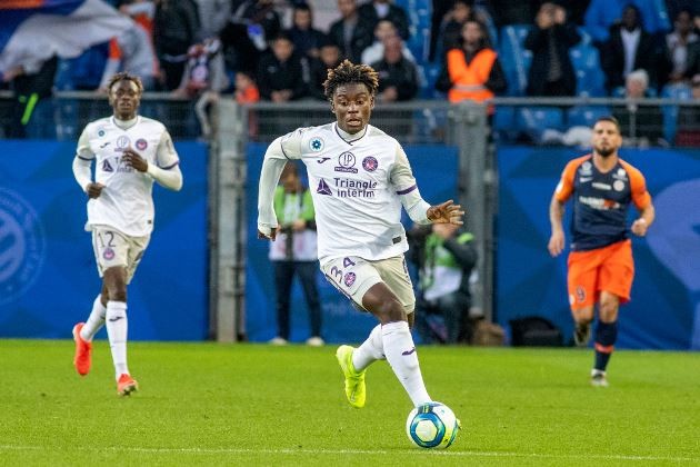 Quỷ đỏ săn tiền vệ phòng ngự của Borussia Monchengladbach - Bóng Đá