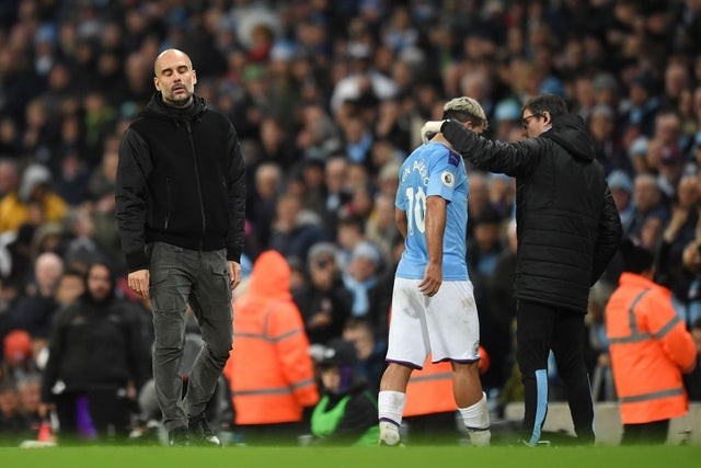 Pep Guardiola confirms Sergio Aguero injury blow for Man City amid Liverpool title battle - Bóng Đá