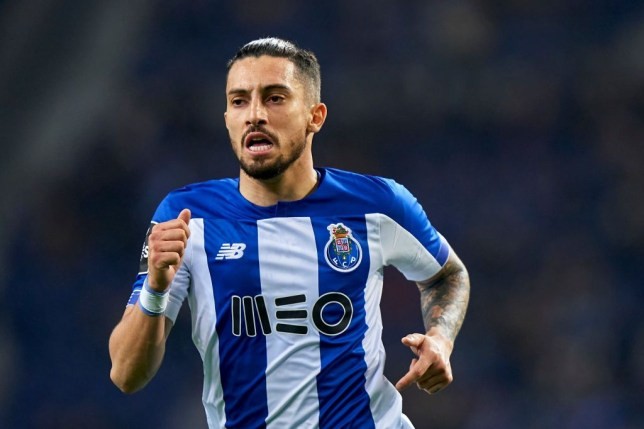 Manchester United have placed a £12million bid for Porto defender Alex Telles. - Bóng Đá