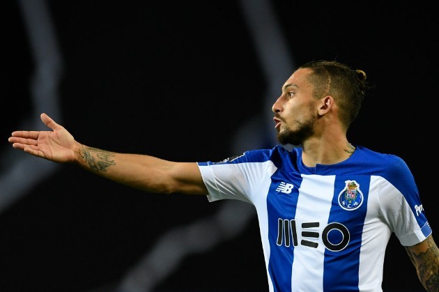 Porto rather let Telles go for free - Bóng Đá
