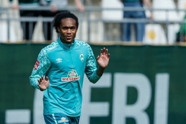 Ethan Laird, Di'Shon Bernard and Max Taylor set to leave man utd on loan - Bóng Đá