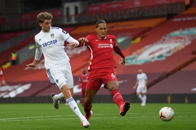 ‘Too arrogant’ – Jamie Carragher slams Virgil van Dijk over Liverpool mistake during Leeds United clash   - Bóng Đá