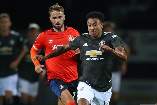 Darren Bent khuyên Lingard về Tottenham - Bóng Đá