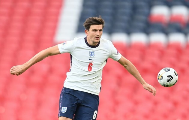 Man utd fans react to maguire's performance for england - Bóng Đá