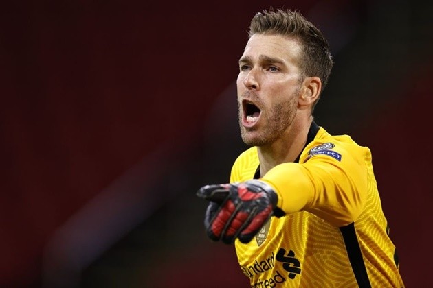Liverpool offer new contract to Adrian despite his struggles - Bóng Đá