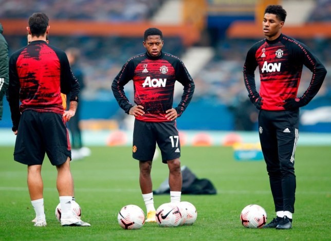 Manchester United midfielder Fred set to miss West Ham clash after PSG red card, Marcus Rashford faces late fitness test - Bóng Đá