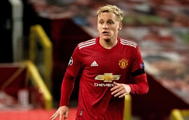 Donny van de Beek - Cleverley - Bóng Đá