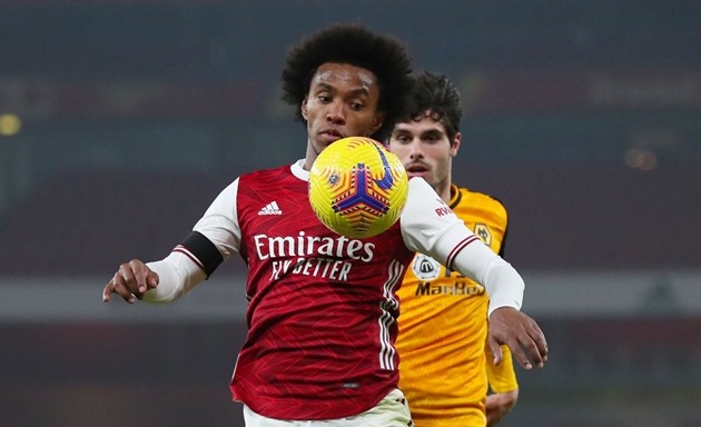 Jose Mourinho insists Tottenham could not match wages on offer to Willian - Bóng Đá
