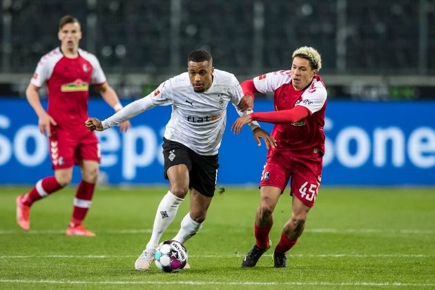 REPORT: ARSENAL TARGET CUT-PRICE MOVE FOR ALASSANE PLEA - Bóng Đá