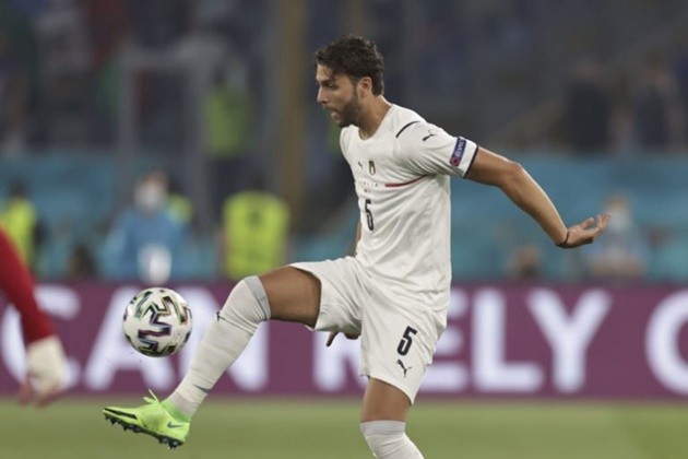 Arsenal willing to bid £34.4m for £22k-per-week Serie A midfielder (Locatelli) - Bóng Đá