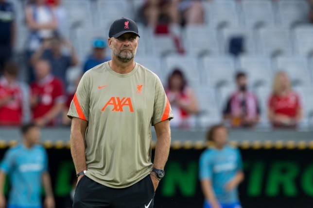 ‘Why can Man Utd sign Raphael Varane and we can’t?’ – Jose Enrique slams Liverpool’s lack of transfer ambition - Bóng Đá