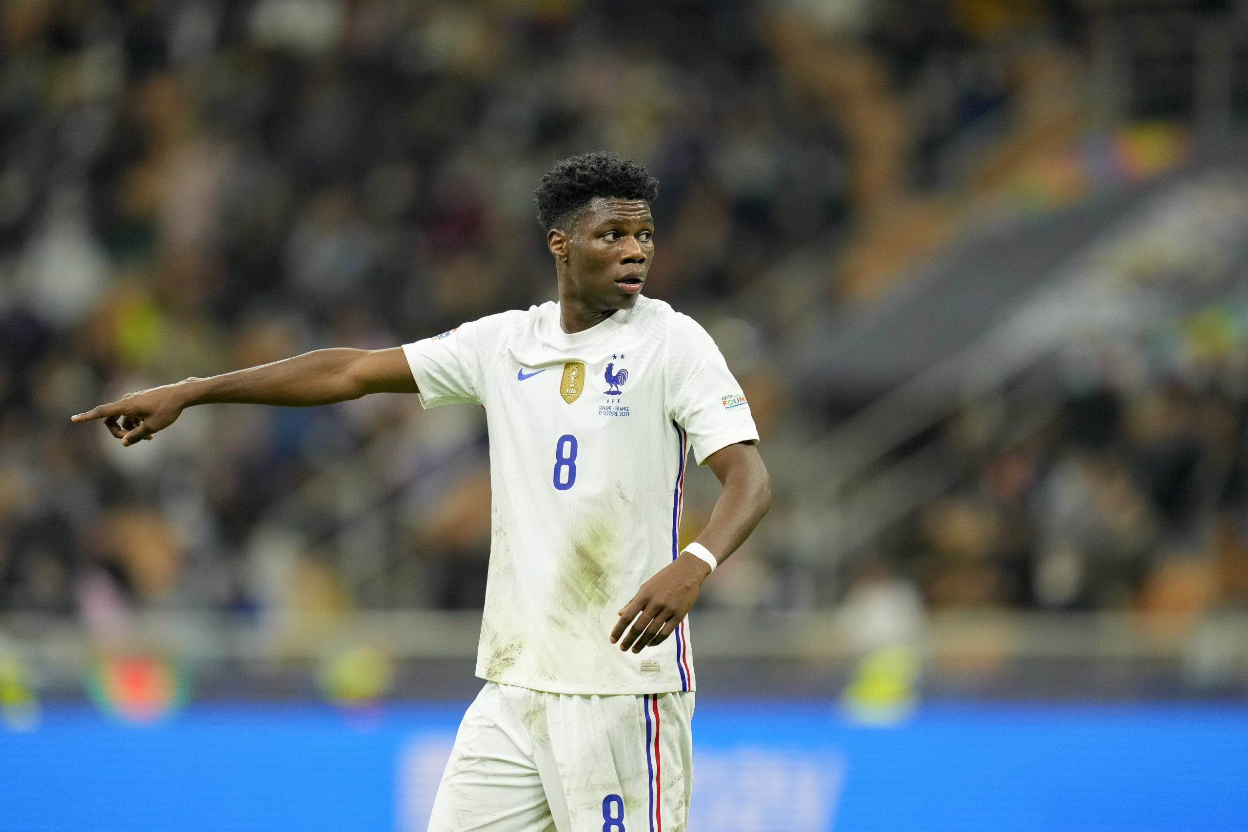 Chelsea in best position to sign Aurelien Tchouameni - Bóng Đá
