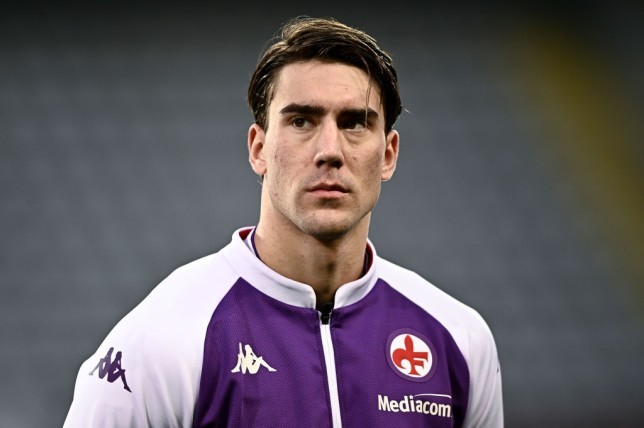 Dusan Vlahovic made the ‘wrong’ decision and should’ve joined Arsenal or Tottenham, says Antonio Cassano - Bóng Đá