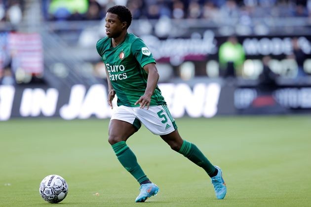 Malacia - người từng bắt chết Antony và sắp đến Man Utd là ai? - Bóng Đá