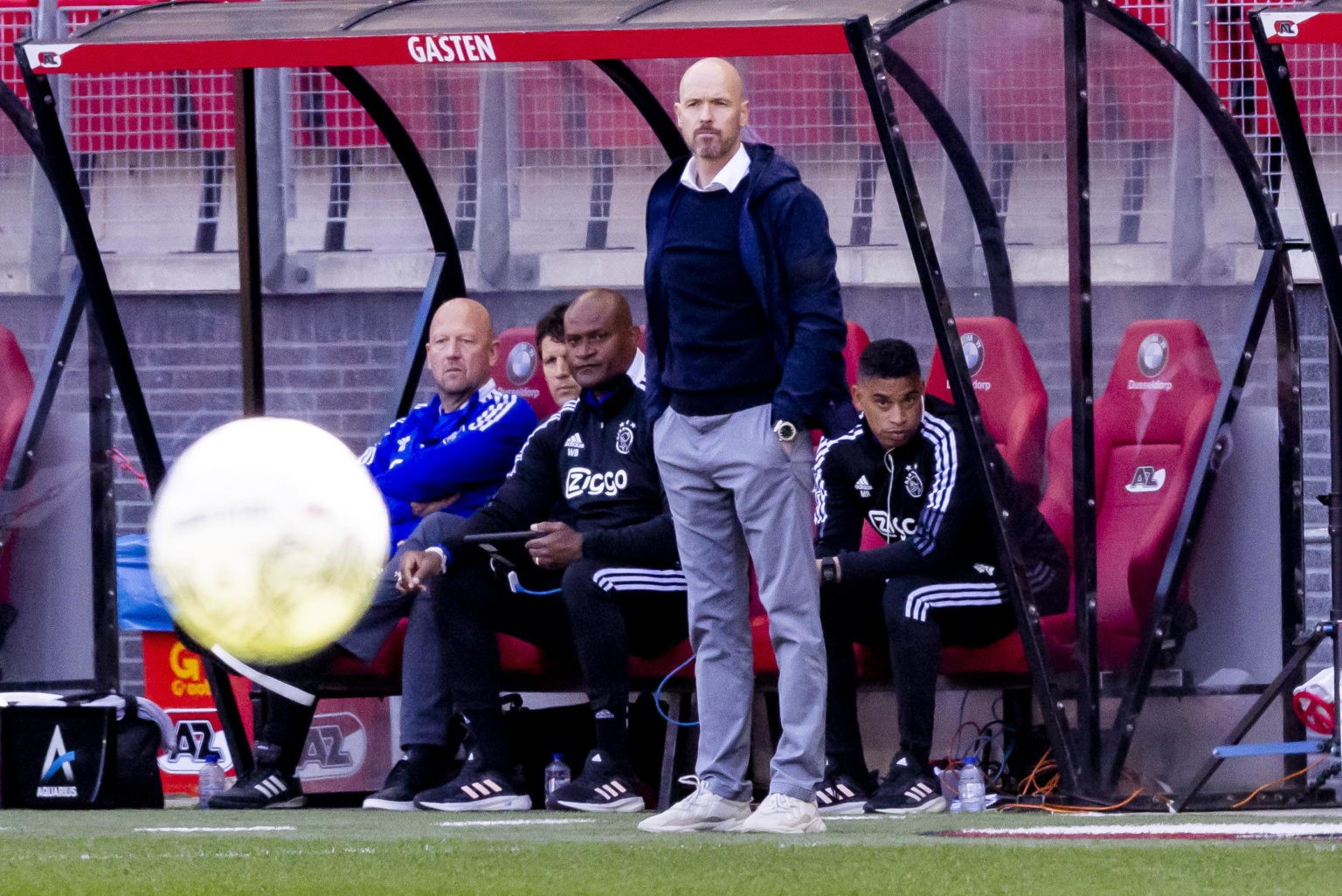 Erik ten Hag sắp hái quả ngọt trước khi tới Man Utd - Bóng Đá
