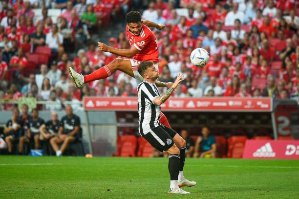 Kieran Trippier details how close he came to Man Utd transfer before Newcastle switch - Bóng Đá