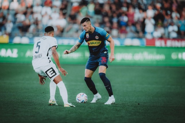 Benjamin Sesko makes decision over Chelsea and Man United transfer - Bóng Đá