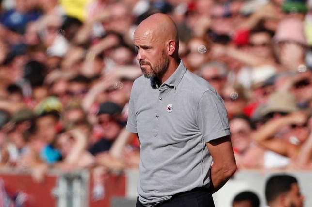 Jamie Redknapp slams two of Erik ten Hag’s decisions against Brentford - Bóng Đá