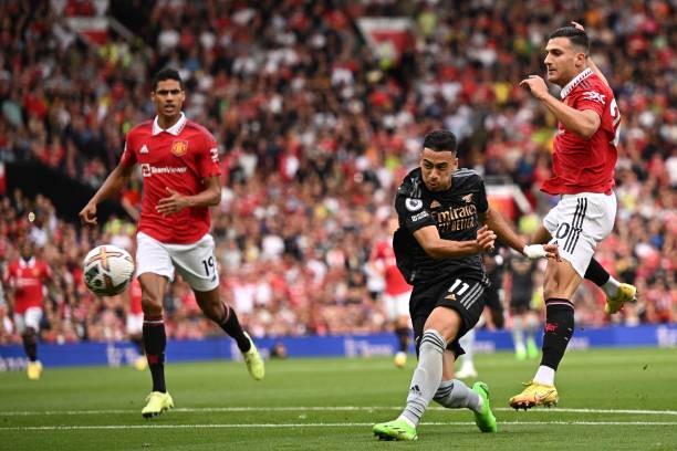 TRỰC TIẾP Man Utd 0-1 Arsenal: Pháo thủ mừng hụt (H1) - Bóng Đá