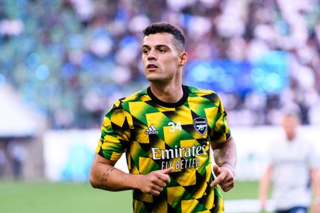 ‘I don’t like him’ – Granit Xhaka should have left Arsenal years ago, says Garth Crooks - Bóng Đá