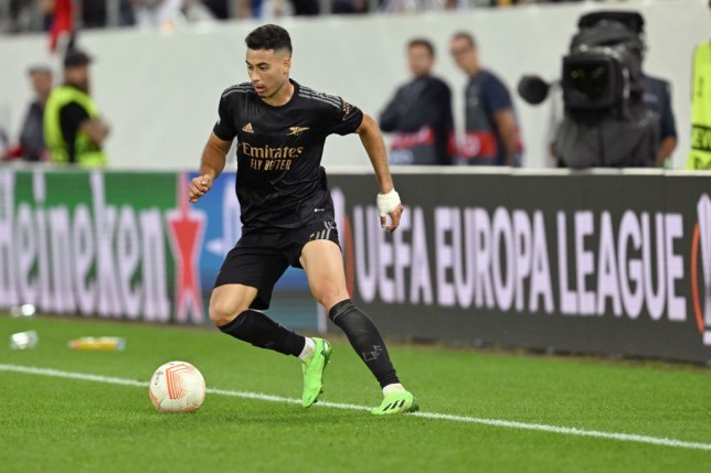 Oleksandr Zinchenko & Gabriel Martinelli absent from Arsenal training ahead of PSV clash - Bóng Đá