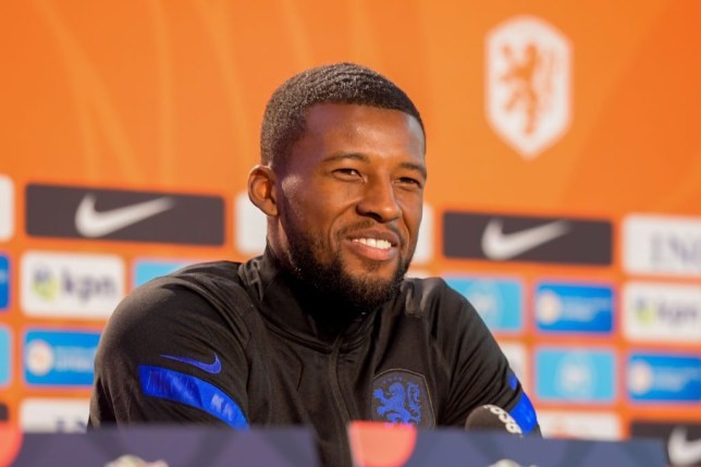 Paul Merson claims Georginio Wijnaldum would be mad to swap Liverpool for Barcelona - Bóng Đá