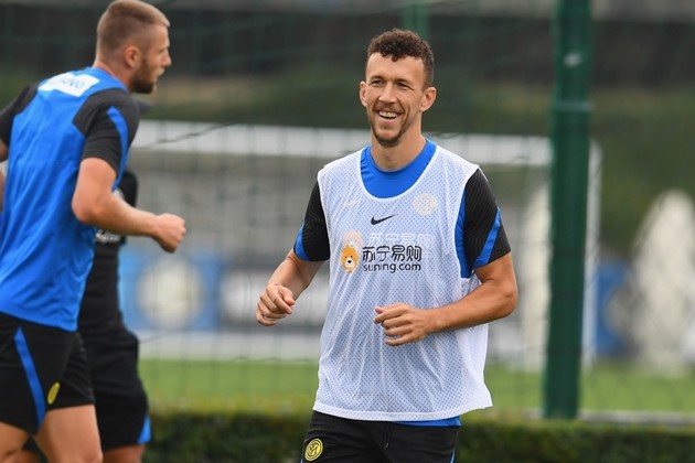 XONG! Conte lên tiếng, Man Utd bít cửa chiêu mộ Perisic - Bóng Đá