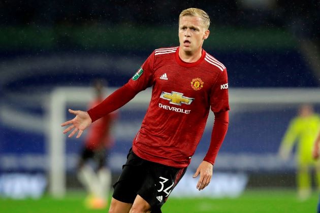 ‘I don’t understand it’: Jamie Carragher baffled by Manchester United’s decision to sign Donny van de Beek - Bóng Đá