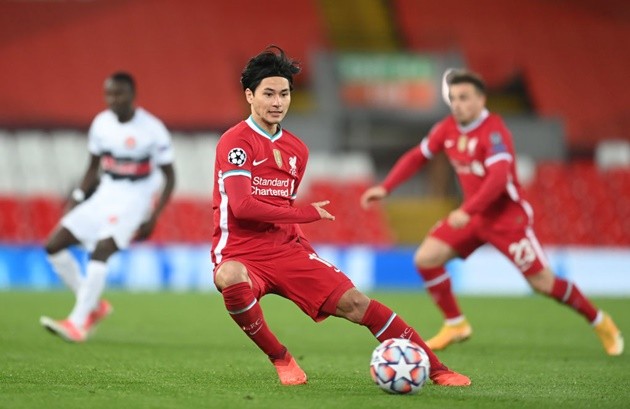Liverpool fans disappointed as Takumi Minamino is left on the bench against Atalanta - Bóng Đá