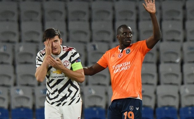 'He could bring more to the team' - Van Persie says Man Utd captain Maguire must improve distribution - Bóng Đá