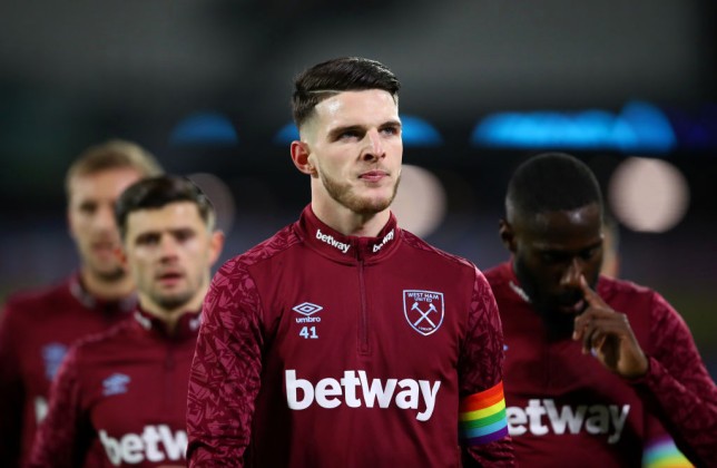 Manchester United and Chelsea target Declan Rice unwilling to force through West Ham exit - Bóng Đá
