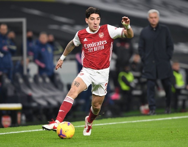 Fabrizio Romano claims ‘unbelievable’ Arsenal player will be sold this summer - Bóng Đá