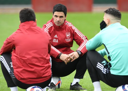 ‘It’s painful to watch’ – Thierry Henry concedes Arsenal are ‘nowhere near’ Premier League title challenge - Bóng Đá