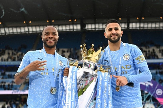 Arsenal interested as Manchester City put Raheem Sterling and Riyad Mahrez up for sale - Bóng Đá